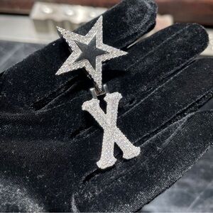 Custom moissanite pendant (Negotiable)